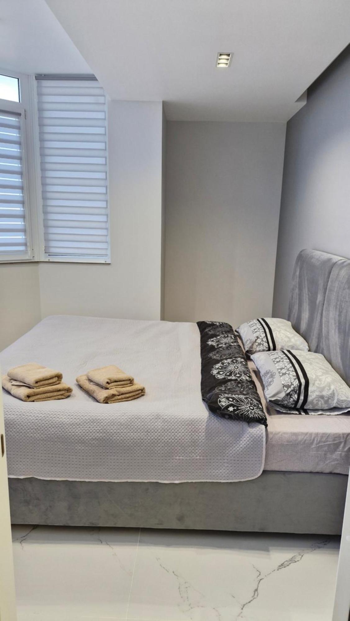 Appartement Аэропорт Кишинев 24&24 Extérieur photo